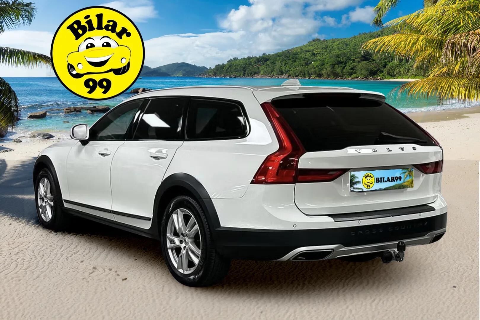 Volvo V90 CROSS COUNTRY 2018 T5 AWD Business Adv ** Nahkasisusta / P-Kamera / Webasto / Adapt.vakkari ** - Koukku / LED / Navi / Blis / 2x vanteet