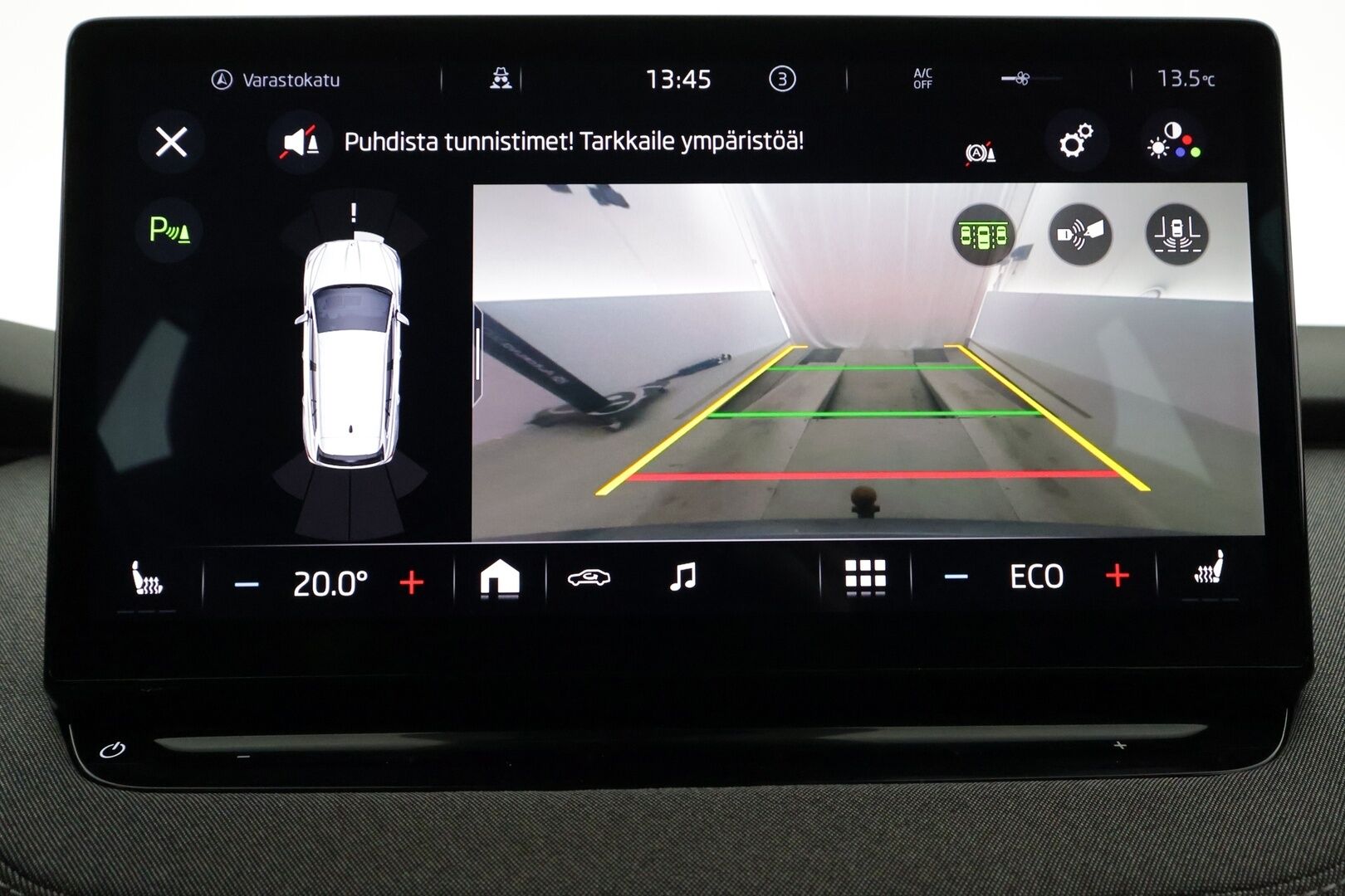 SKODA ENYAQ 2023 80x 4x4 iV - | ILP | Koukku | ACC | Matrix-LED | P.Kamera | Navi | Kaistavahti | Keyless | Digimittaristo | Kahdet renkaat | Merkkihuollot | 