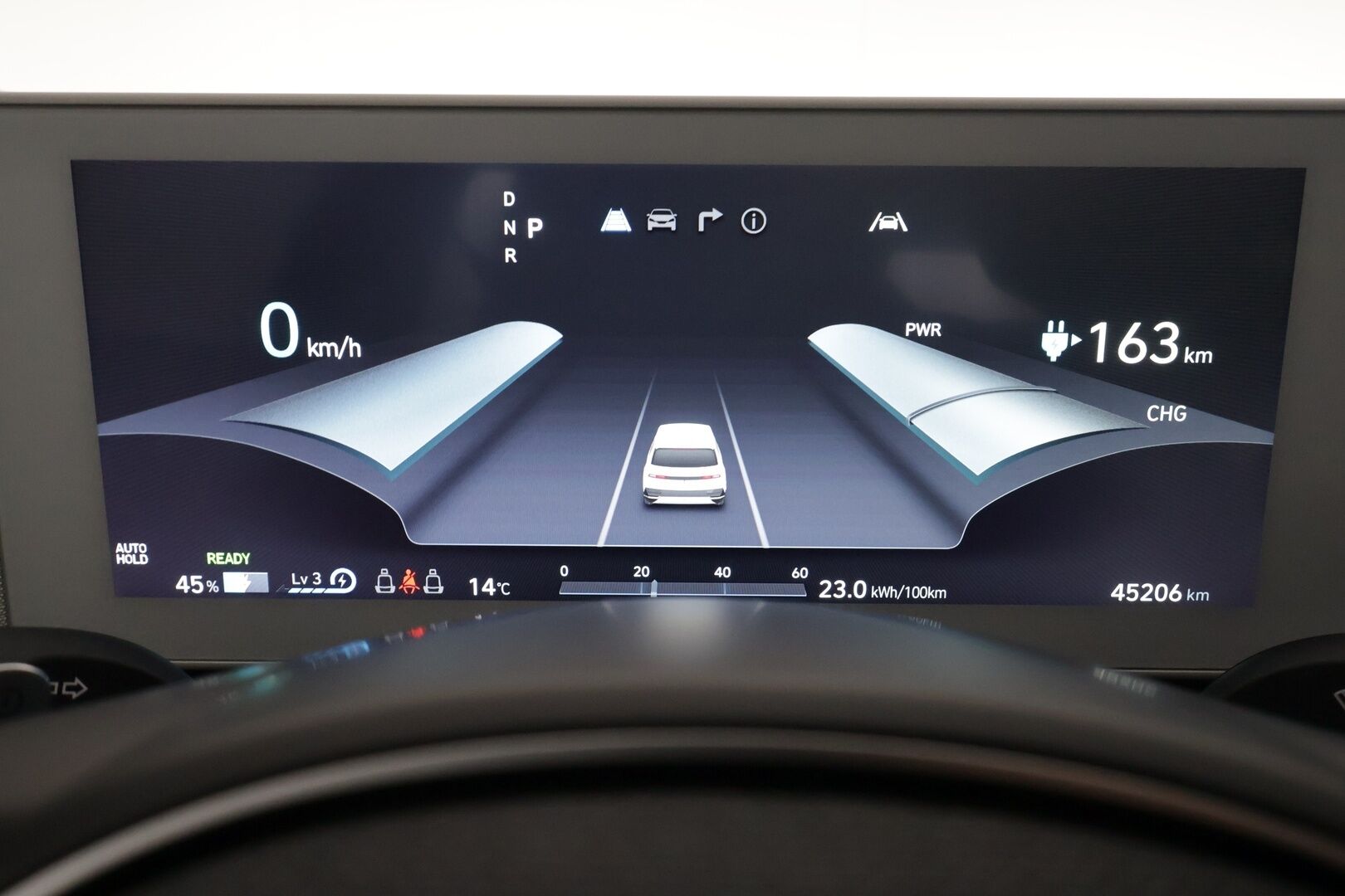 Hyundai IONIQ 5 2023 77 kWh 229 hv Style - | ACC | ILP | P.kamera | HDA | Lane Assist | Lämm. ratti | Digimittaristo | Apple & Android | LED | Aut. pitkät | 2x renkaat aluin | Merkkihuollettu |