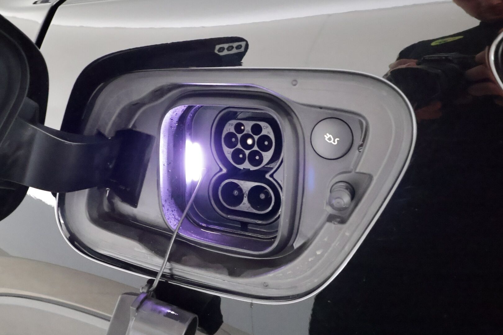 Volvo C40 2023 Recharge Single Motor Plus - | ACC | ILP | Pixel-LED | Lasikatto | High Performance audio | Muistipenkki | P.Kamera | Kahdet Renkaat |