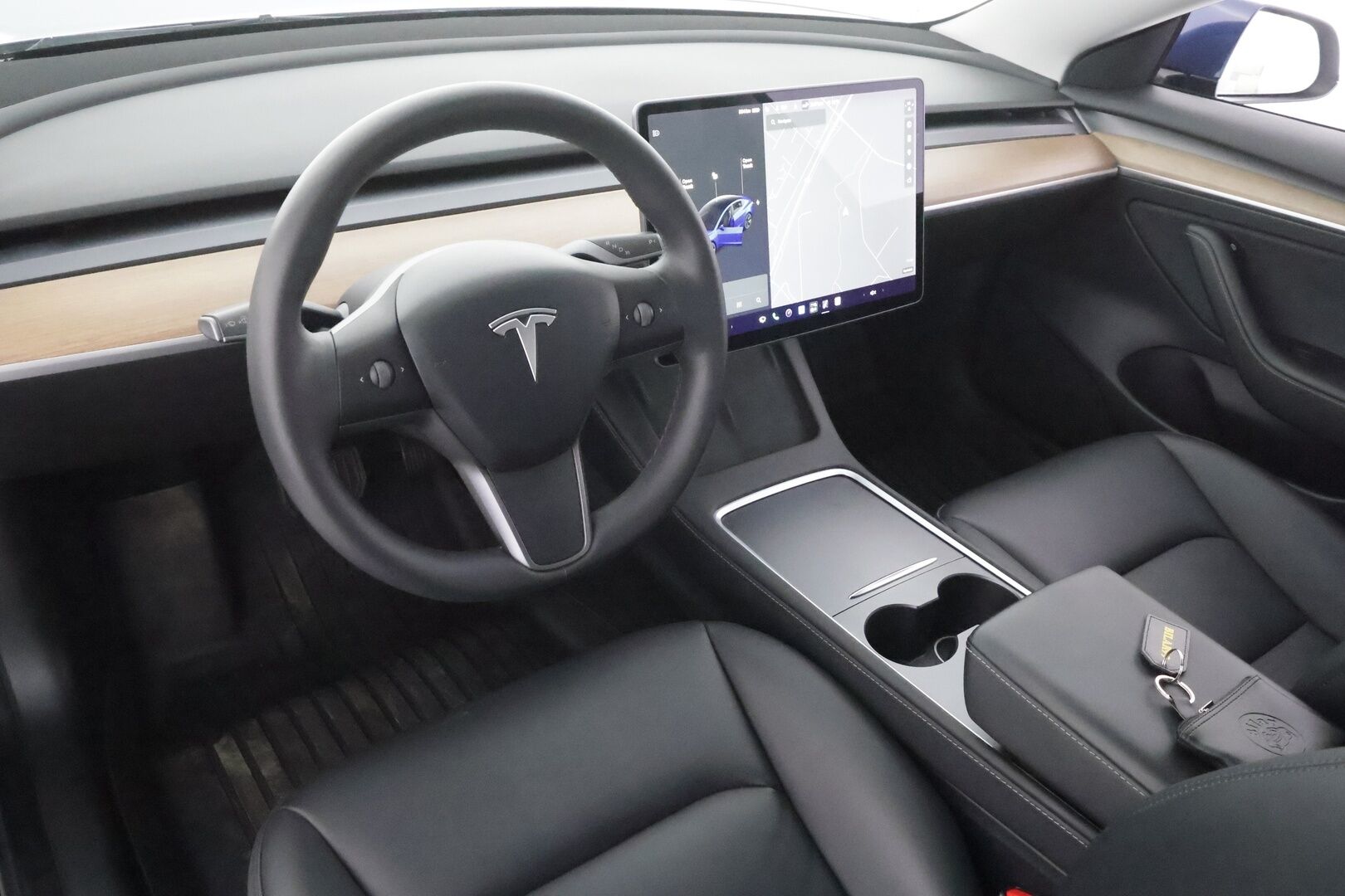 TESLA MODEL 3 2021 Standard Range Plus - | ILP | Lasikatto | ACC | Matrix-LED | Muistipenkki | P.Kamera | Navi | Kaistavahti | Keyless |