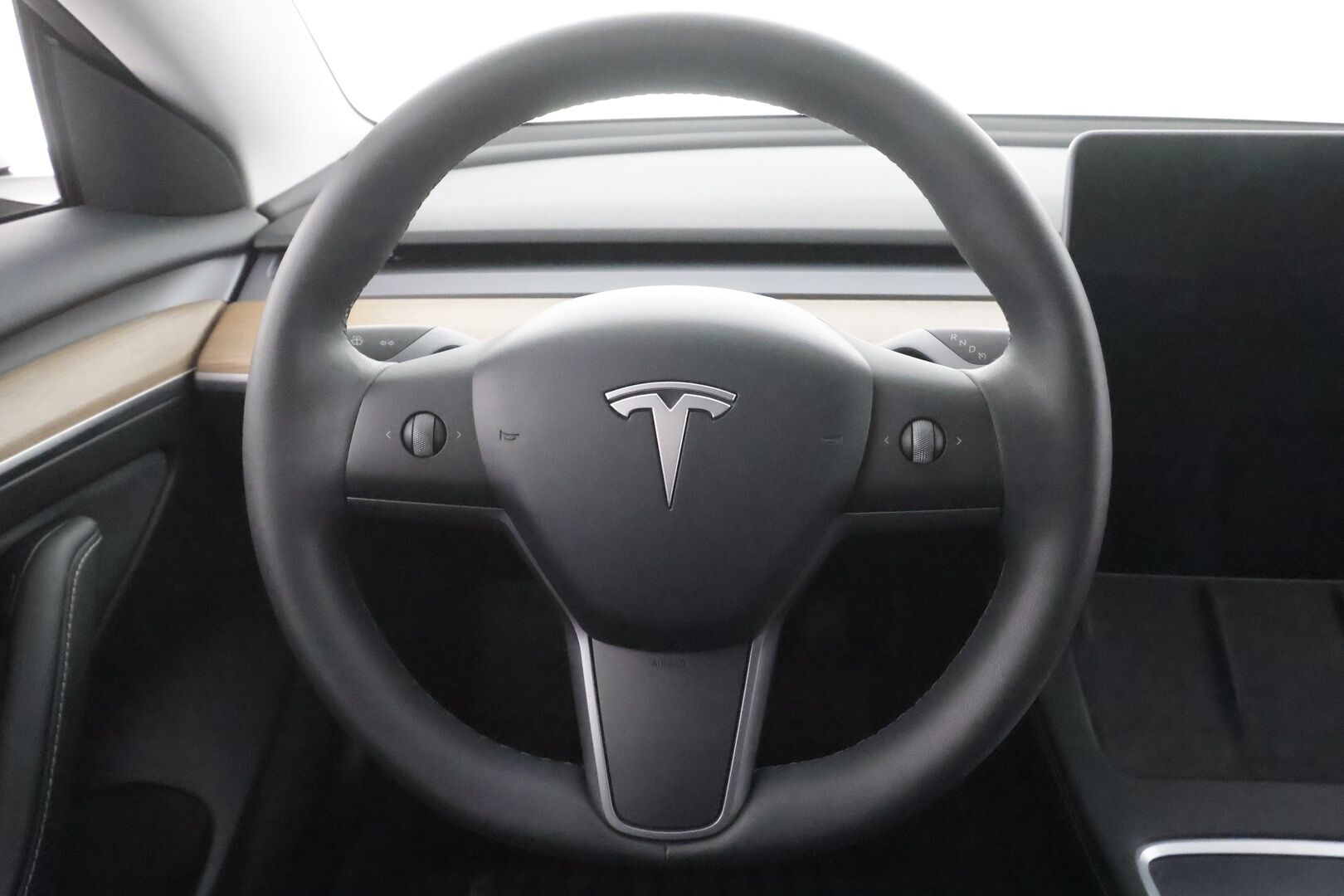TESLA MODEL 3 2021 Standard Range Plus - | ILP | Lasikatto | ACC | Matrix-LED | Muistipenkki | P.Kamera | Navi | Kaistavahti | Keyless |