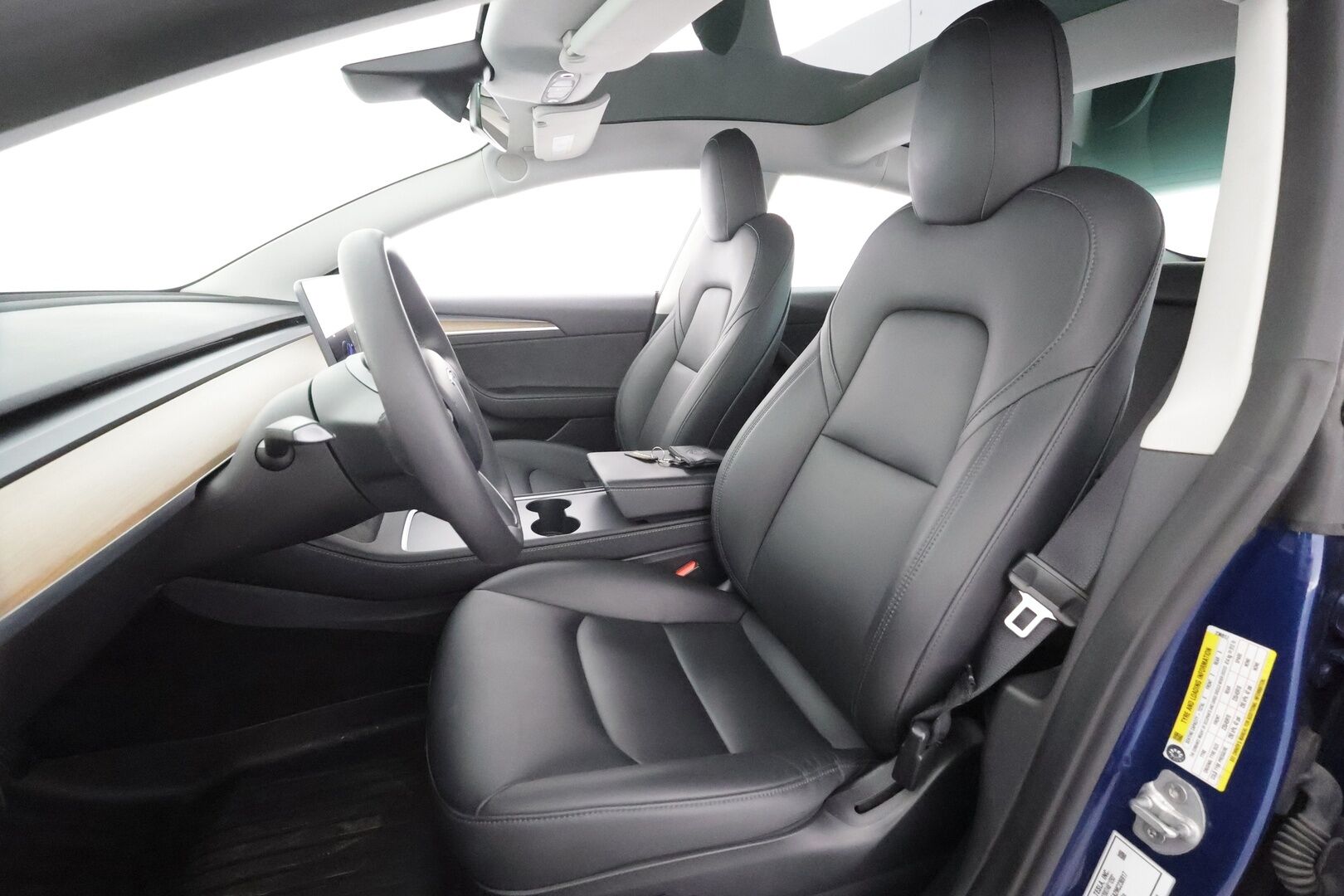 TESLA MODEL 3 2021 Standard Range Plus - | ILP | Lasikatto | ACC | Matrix-LED | Muistipenkki | P.Kamera | Navi | Kaistavahti | Keyless |