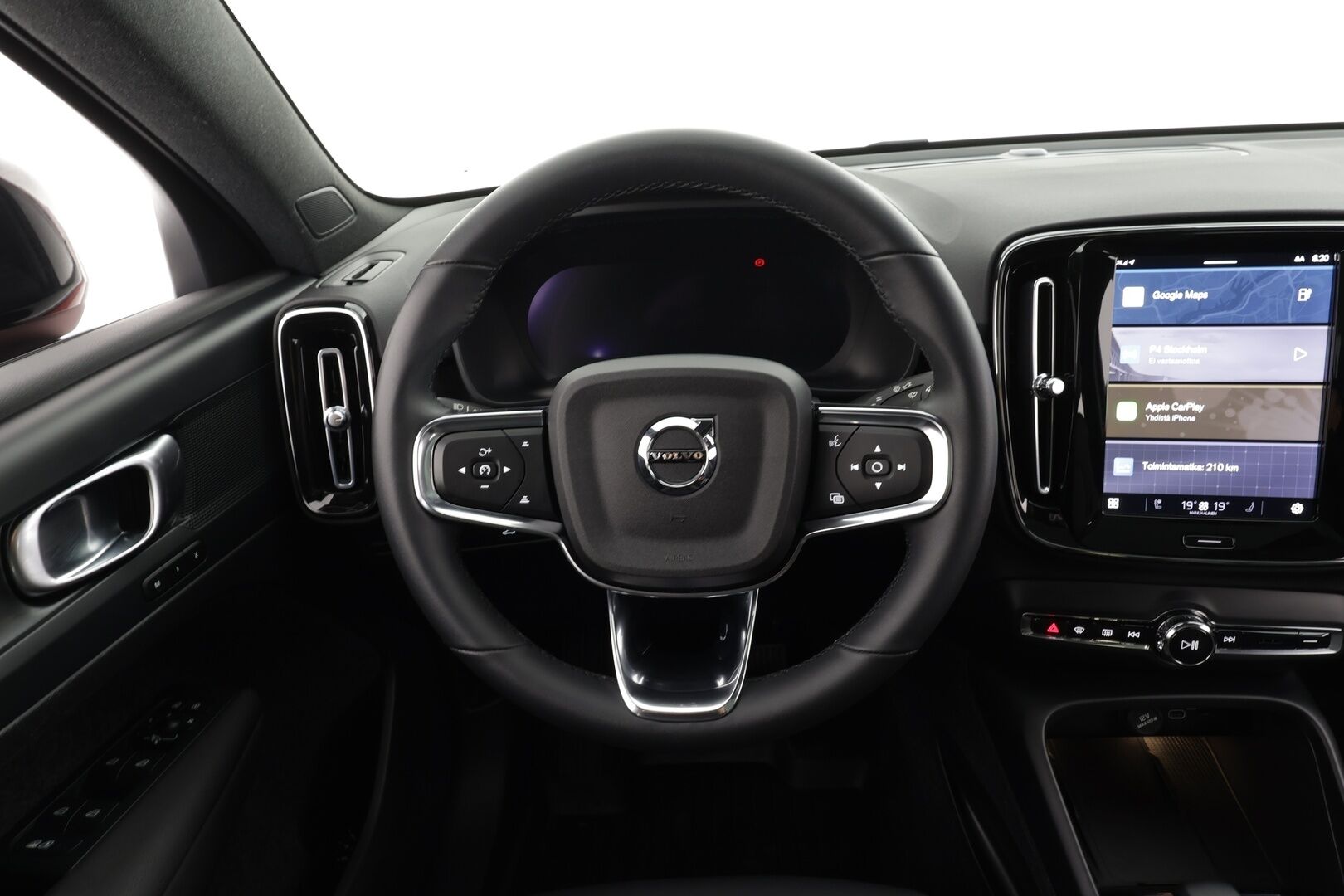 Volvo C40 2023 Recharge Single Motor Plus * ACC / P.kamera / ILP / Pixel LED / Lasikatto / Navi / Muistipenkki / Puolinahat * - Merkkihuollettu / Akku kuntotarkastettu - Osta nyt, maksa vasta ensi vuonna