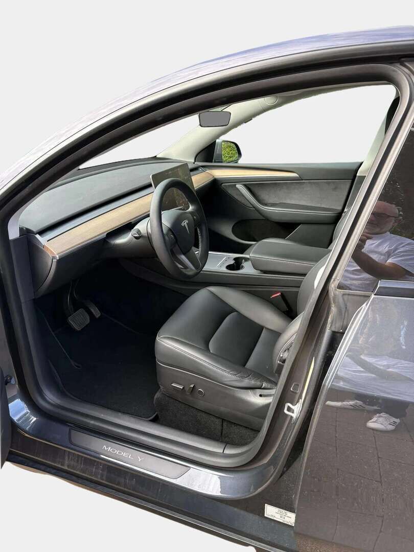 Tesla Model Y 2021 Long Range - | ACC | ILP | Koukku | Matrix-LED | Lasikatto | Premium Audio | Aidot p.tutkat | Muistipenkki | Sähkönahat | P.kamera | Autosteer | Lämm. ratti |