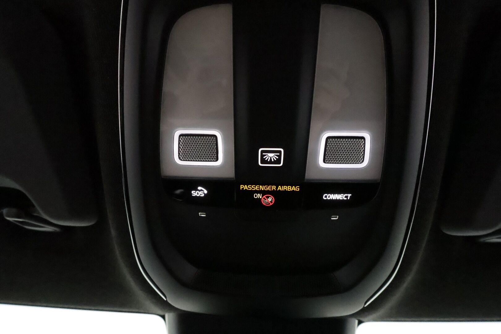 POLESTAR 2 2024 Long Range Dual Motor 310kw **Facelift / Pilot&Plus / Vetokoukku / Harman&Kardon / 360 Kamera / Pixel LED / Muistipenkki** - 3,99 % KORKOTARJOUS TÄHÄN AUTOON - Akku kuntotarkastettu / Tehdastakuu voimassa / Kahdet renkaat vanteilla