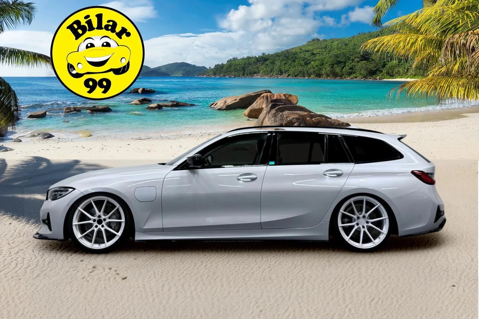 BMW 330 2021 G21 Touring 330e Sport Line ** Adapt.vakkari / P-Kamera / Muistipenkki / TULOSSA ** - Koukku / Comfort Access / HiFi / 2x vanteet