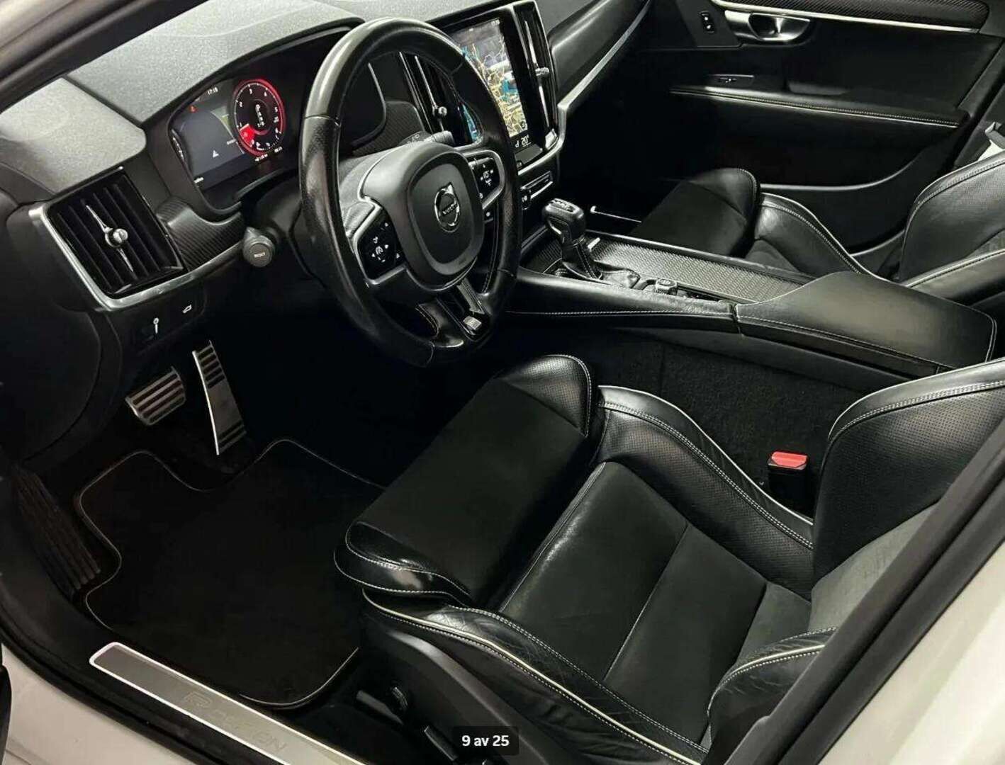 Volvo V90 2018 D5 AWD R-Design aut / ACC / HUD / Webasto / Peruutuskamera / Navigointi / Vetokoukku - 3,99 % KORKOTARJOUS TÄHÄN AUTOON - 