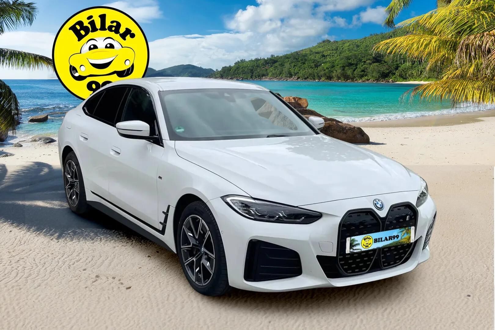 BMW i4 2023 eDrive35 M-Sport Tulossa!!! - M-Sport / ACC / Driving Assistant / Parking assistance system / Keinonahka-alcantara verhoilu / Sport-penkit / Widescreen / Shadow Line / Ambient / 2xrenkaat ja vanteet
