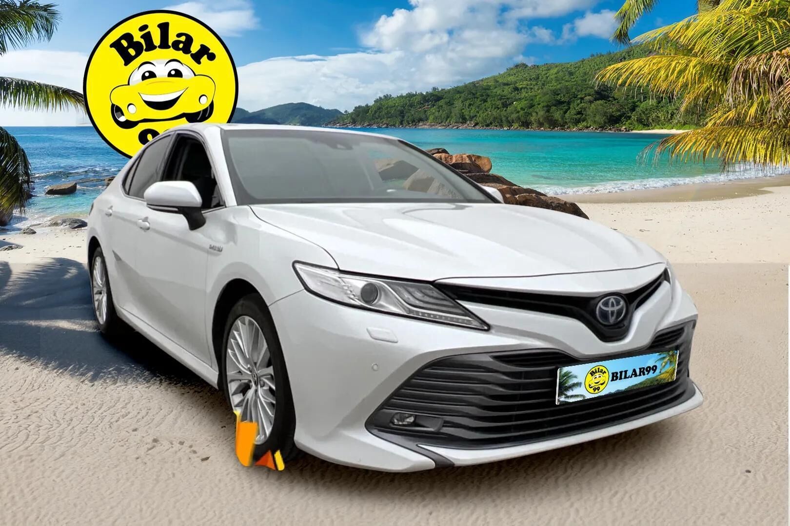 TOYOTA CAMRY 2019 2,5 Hybrid Executive ** Adapt.vakkari / Nahkasisusta / Kaistavahti / P-Kamera / TULOSSA ** - Keyless / BLIS / LED / Navi / 2x vanteet