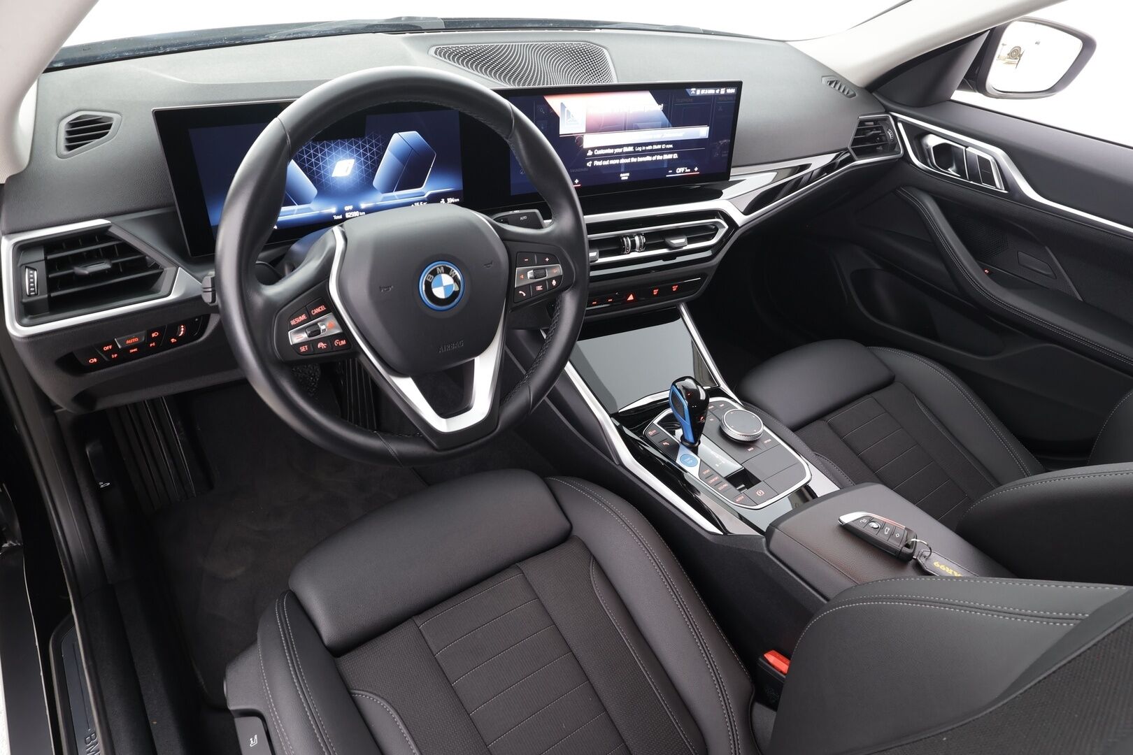 BMW I4 2023 eDrive35 - | ACC | Lisälämmitin | Koukku | Sporttipenkit | LED | Widescreen | P.Kamera | Puolinahat | Comfort access | Apple&Android | Merkkihuollettu |