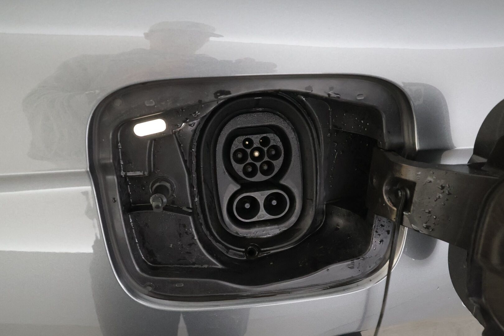 SKODA ENYAQ 2023 Coupe 80x 4x4 RS iV * ACC / ILP / Hierovat Muistipenkit / Matrix-LED / Lasikatto / HUD / Canton / P.kamera / koukku *