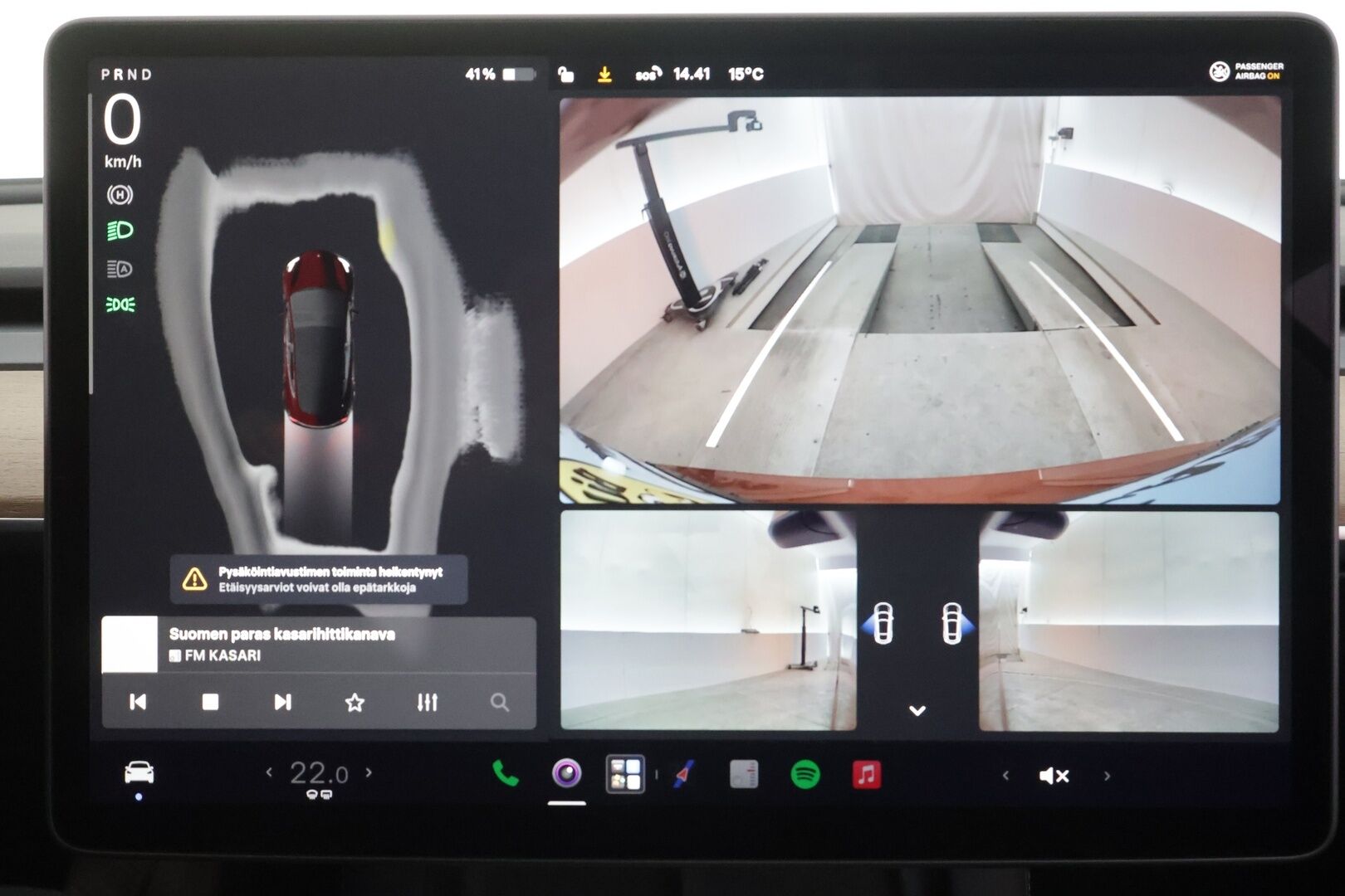 TESLA MODEL 3 2023 Performance - | ILP | ACC | Matrix-LED | Lasikatto | Muistipenkki | P.Kamera | Premium Audio | Kaistavahti | Navi | Keyless | 2x Latauskaapelit | Kahdet renkaat |