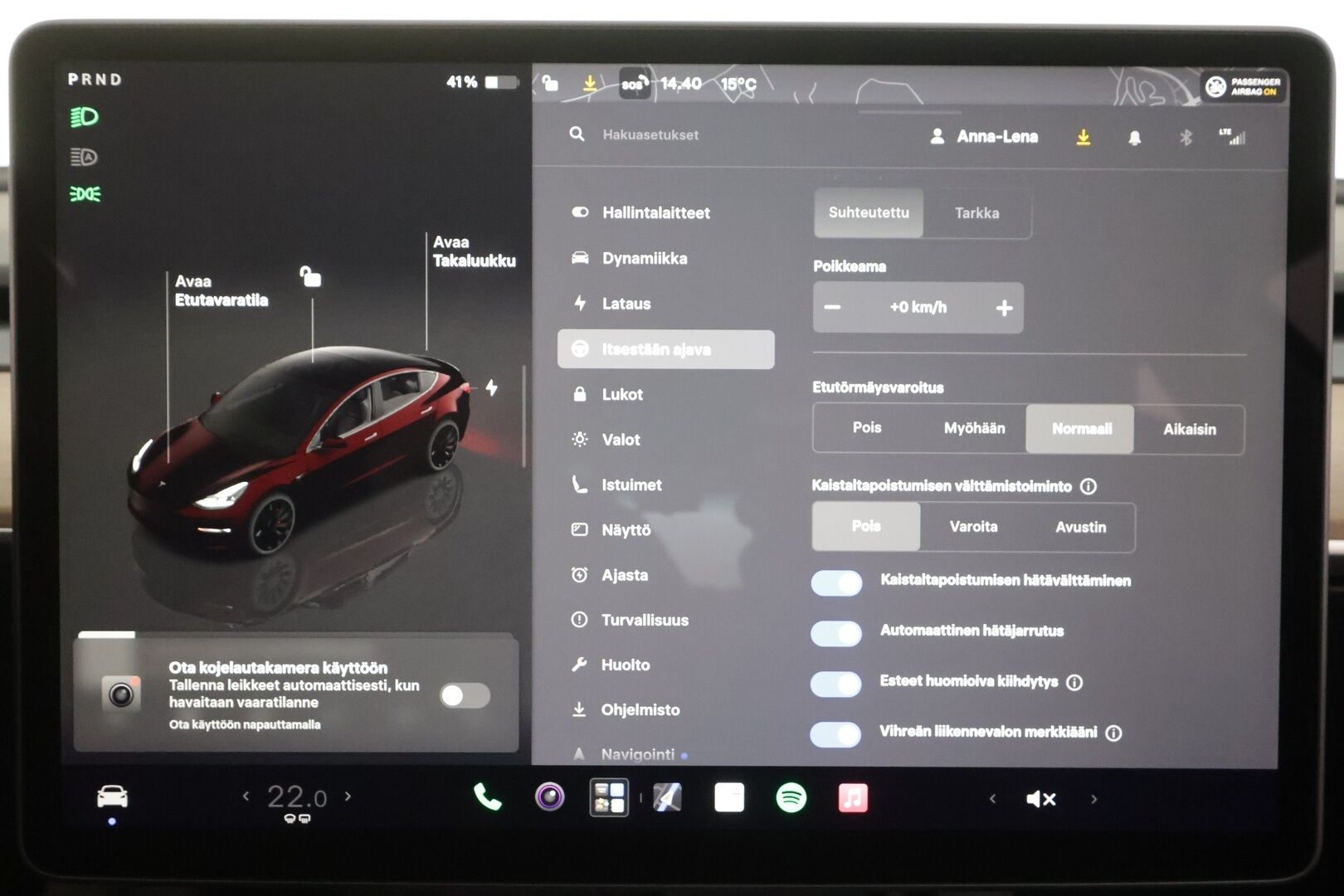 TESLA MODEL 3 2023 Performance - | ILP | ACC | Matrix-LED | Lasikatto | Muistipenkki | P.Kamera | Premium Audio | Kaistavahti | Navi | Keyless | 2x Latauskaapelit | Kahdet renkaat |