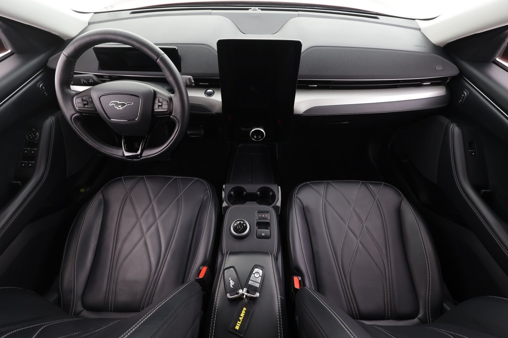 FORD MUSTANG MACH-E 2022 269hv RWD * ACC / LED / P.Kamera / Timanttinahat / Navi / Kaistavahti / Keyless * - Akku kuntotarkastettu / Merkkihuollot 