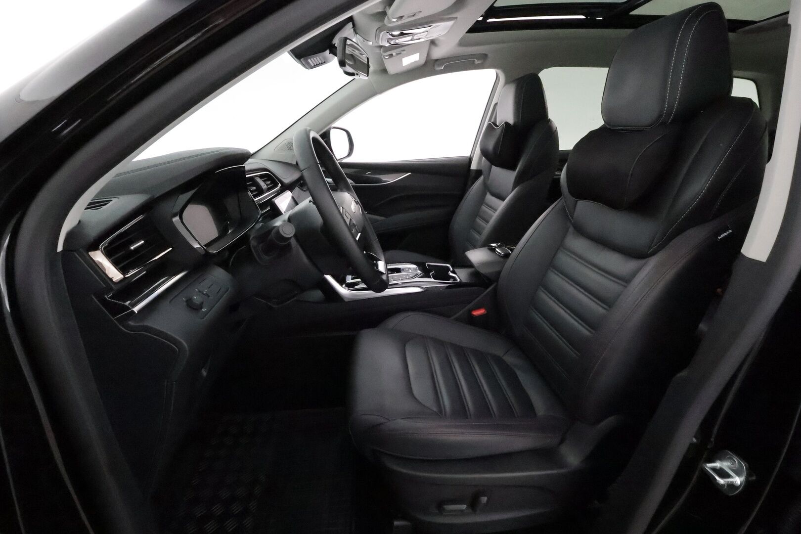 MAXUS EUNIQ 6 2022 70kwh Exclusive *Panorama / Adapt.vakkari / Nahkasisusta / 360 Kamera / Keyless*