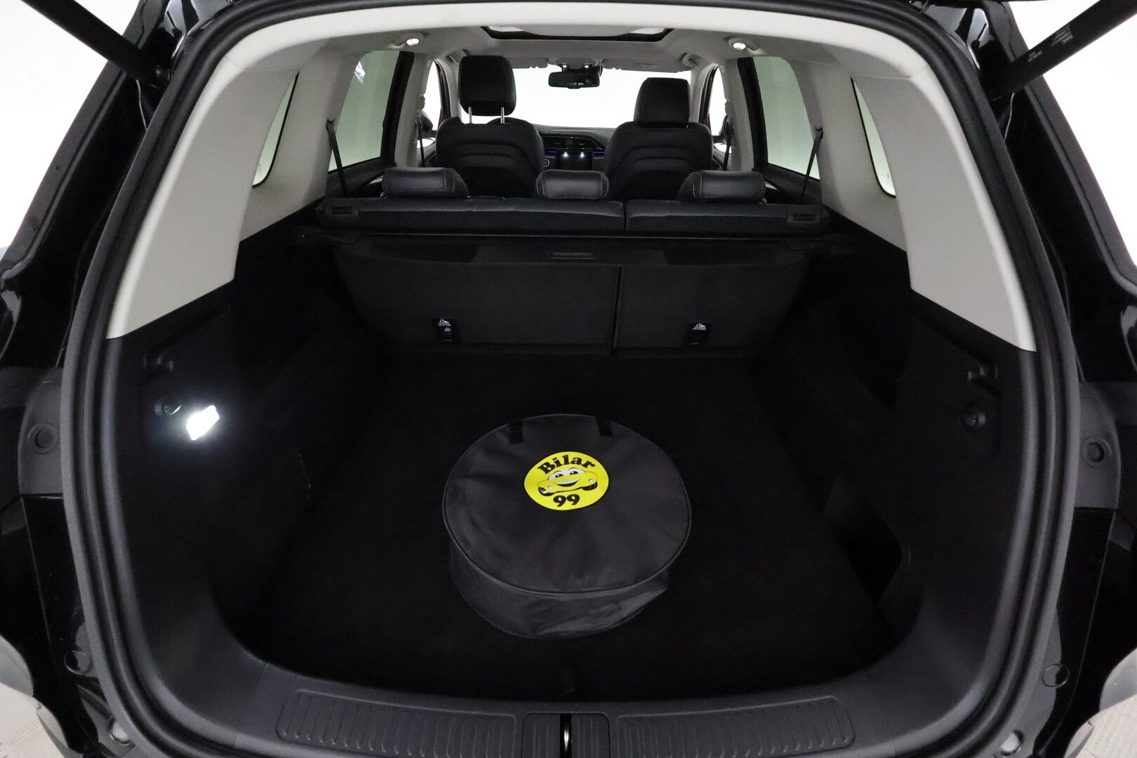 MAXUS EUNIQ 6 2022 70kwh Exclusive *Panorama / Adapt.vakkari / Nahkasisusta / 360 Kamera / Keyless*