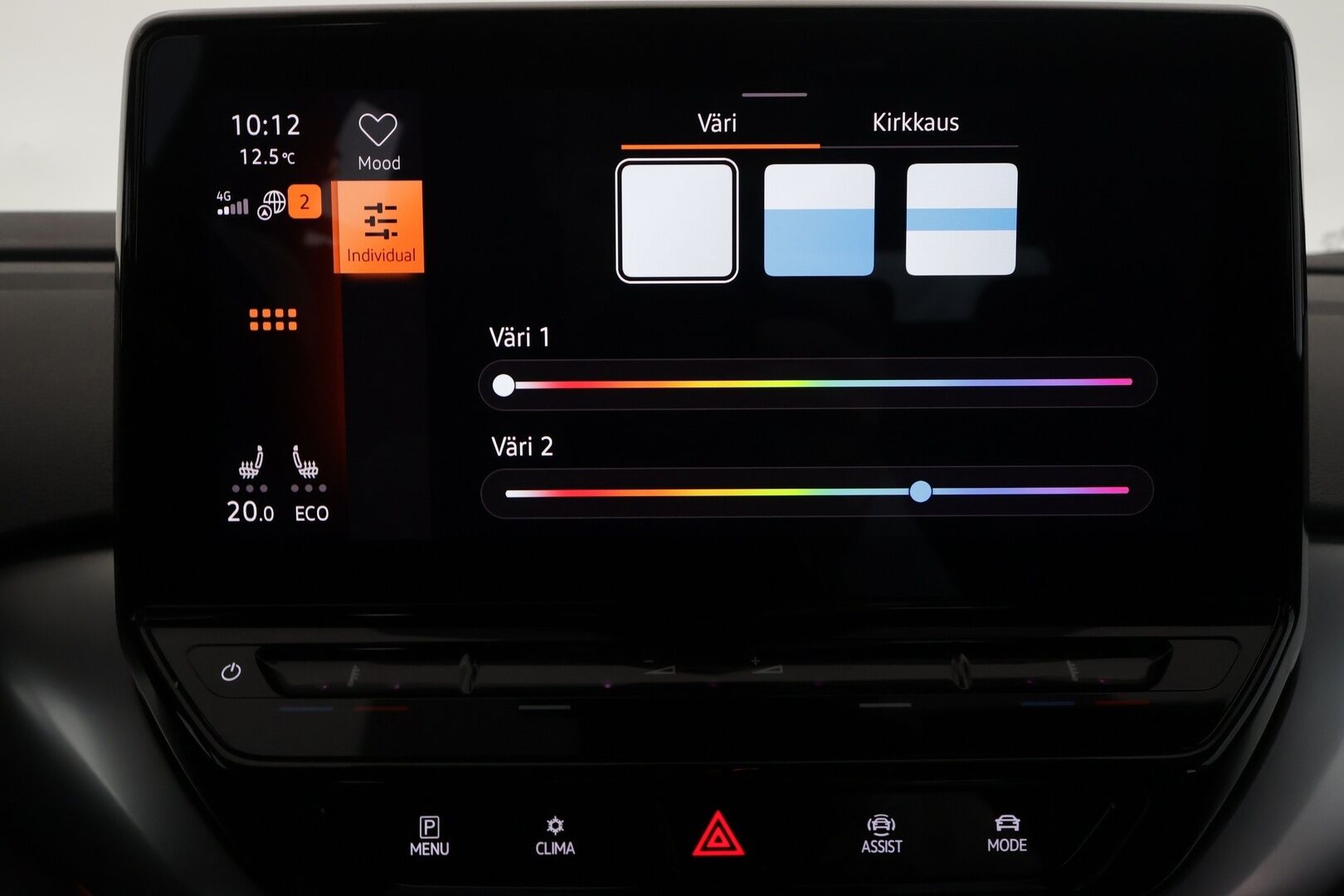 VOLKSWAGEN ID.4 2022 150kW 82kWh Pro Performance - | ACC | ILP | Koukku | IQ.Light | P.kamera ja tutkat | Keyless | Lane Assist | Ambient light | Lämm. ratti | Lämm. tuulilasi | 2x renkaat aluin | ALV | 