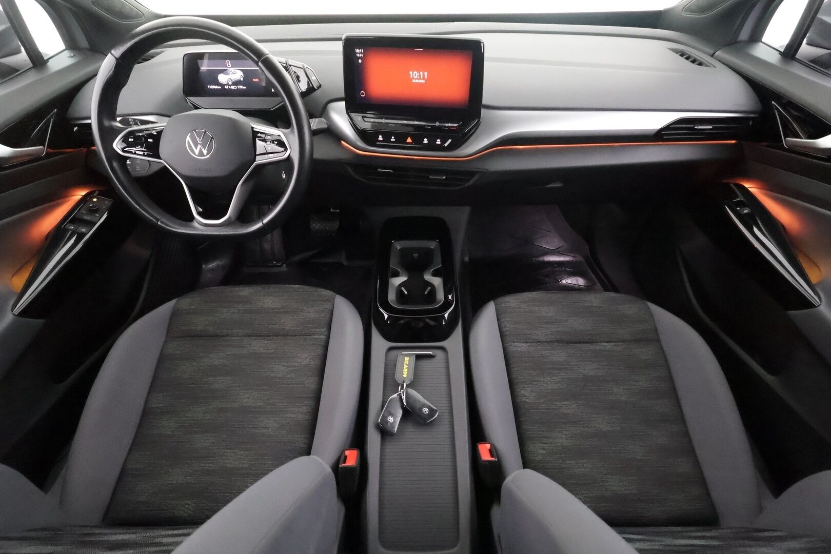 VOLKSWAGEN ID.4 2022 150kW 82kWh Pro Performance - | ACC | ILP | Koukku | IQ.Light | P.kamera ja tutkat | Keyless | Lane Assist | Ambient light | Lämm. ratti | Lämm. tuulilasi | 2x renkaat aluin | ALV | 