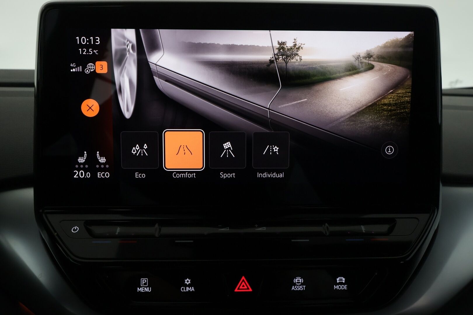 VOLKSWAGEN ID.4 2022 150kW 82kWh Pro Performance - | ACC | ILP | Koukku | IQ.Light | P.kamera ja tutkat | Keyless | Lane Assist | Ambient light | Lämm. ratti | Lämm. tuulilasi | 2x renkaat aluin | ALV | 