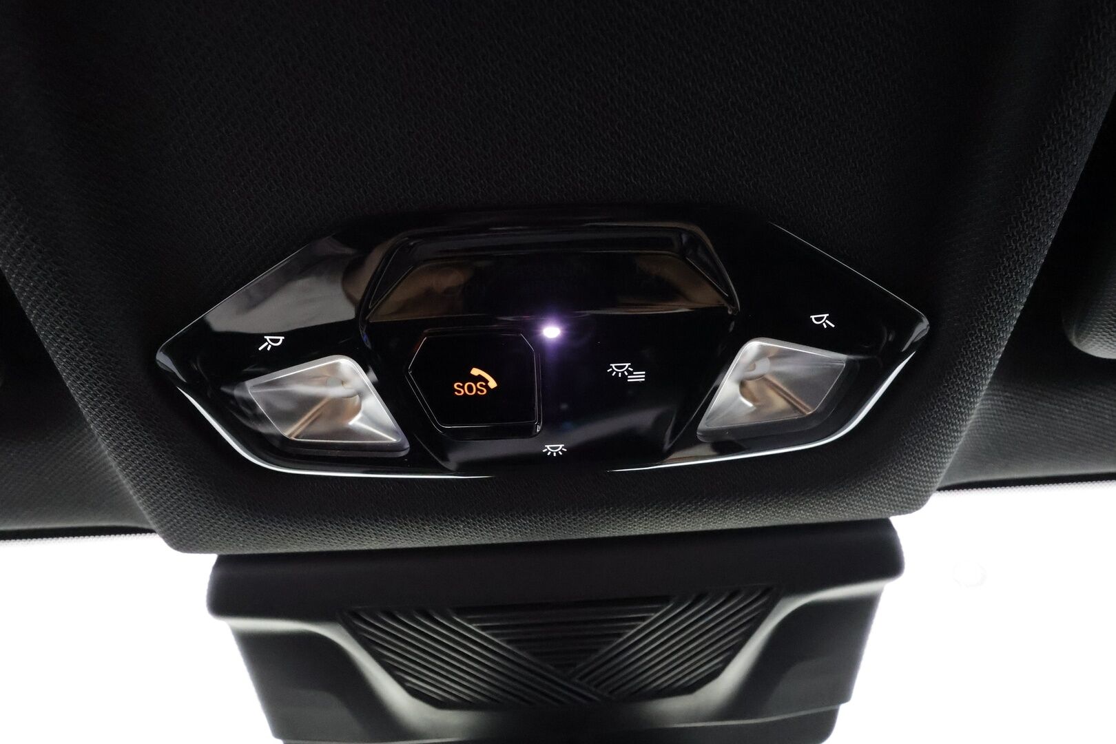 BMW IX1 2024 U11 30 xDrive M Sport - | ACC | ILP | Koukku | Adapt. M-alusta | Comfort Access | Ambient light | P.kamera | IconicSounds | Lane Assist | Nahka-alcantara | Adapt. LED |