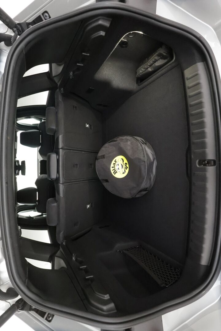 BMW IX1 2024 U11 30 xDrive M Sport - | ACC | ILP | Koukku | Adapt. M-alusta | Comfort Access | Ambient light | P.kamera | IconicSounds | Lane Assist | Nahka-alcantara | Adapt. LED |