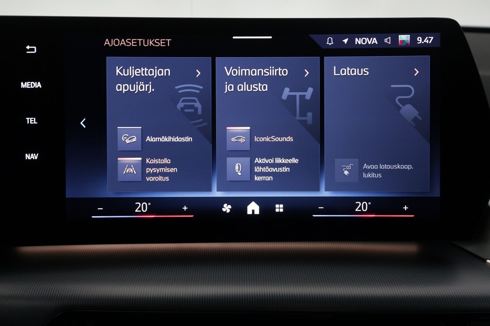 BMW IX1 2024 U11 30 xDrive M Sport - | ACC | ILP | Koukku | Adapt. M-alusta | Comfort Access | Ambient light | P.kamera | IconicSounds | Lane Assist | Nahka-alcantara | Adapt. LED |