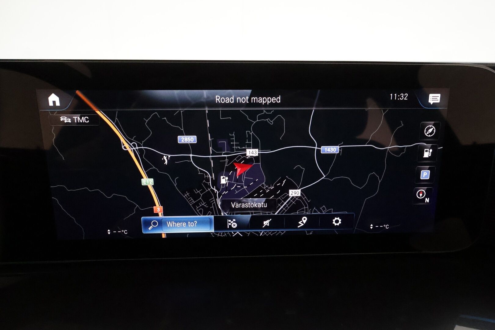 MERCEDES-BENZ EQC 2023 400 4Matic **Widescreen / Adapt.Vakkari / LED-valot / P.kamera / Sporttinahat / Navi / Kaistavahti** - 3,99 % KORKOTARJOUS TÄHÄN AUTOON - 