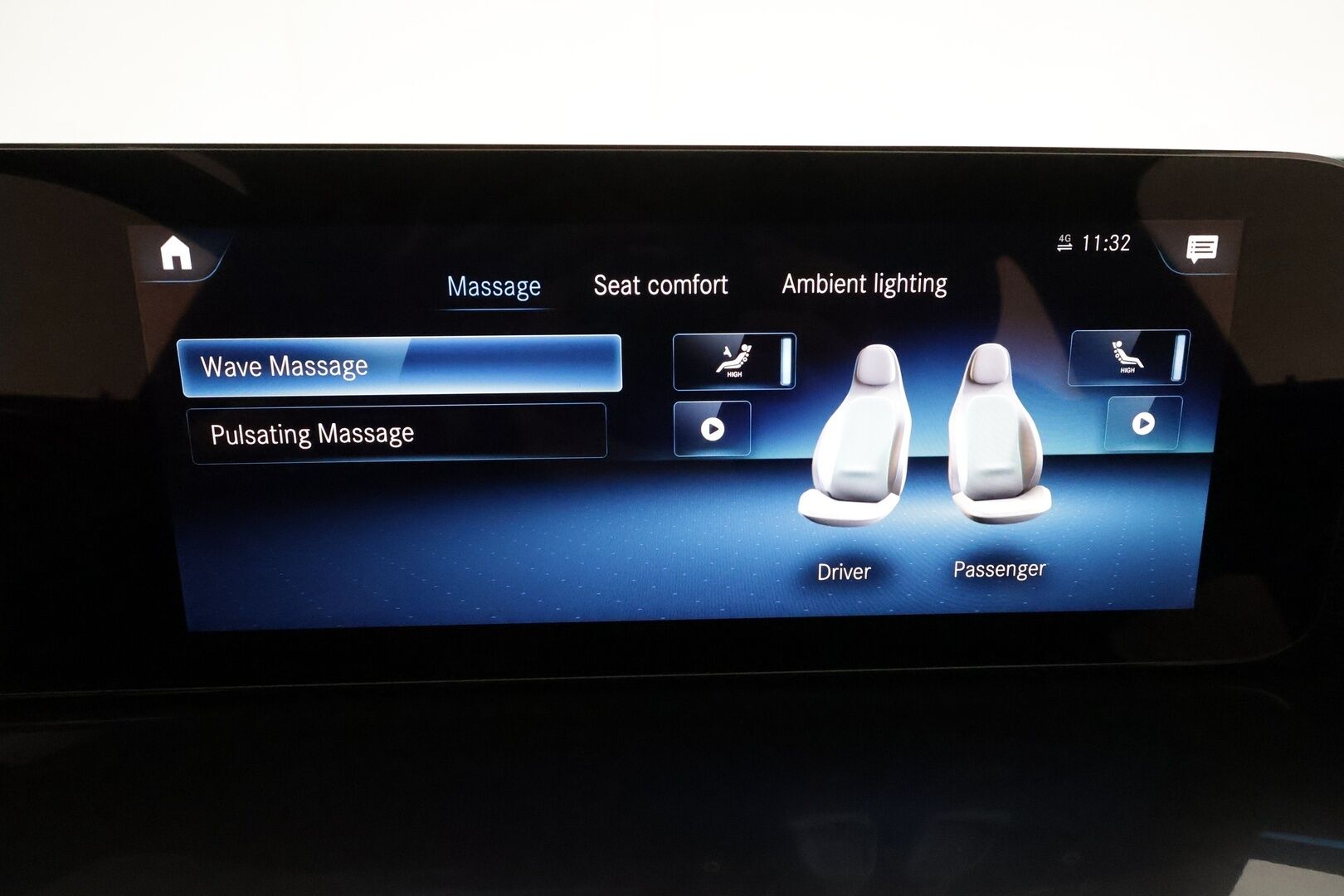 MERCEDES-BENZ EQC 2023 400 4Matic **Widescreen / Adapt.Vakkari / LED-valot / P.kamera / Sporttinahat / Navi / Kaistavahti** - 3,99 % KORKOTARJOUS TÄHÄN AUTOON - 