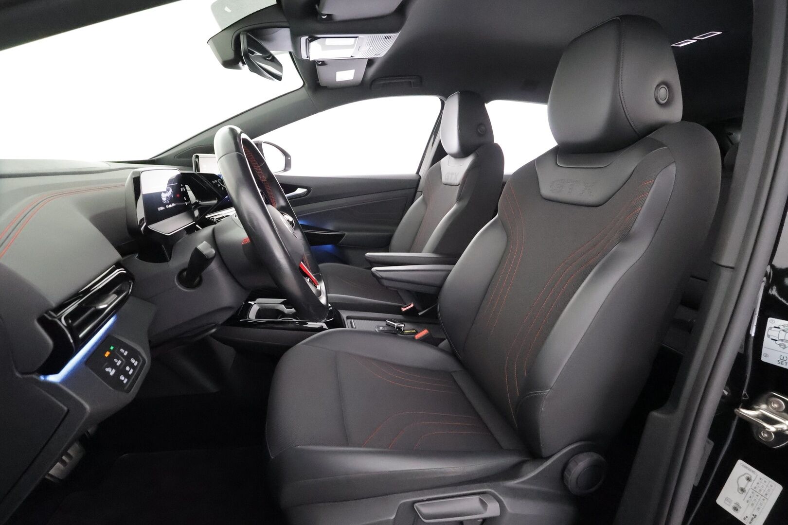 VOLKSWAGEN ID.4 2023 GTX - | ACC | Koukku | ILP | Matrix-LED | P.Kamera | Puolinahat | Ratinlämmitys | Digimittaristo | Keyless | Apple&Android | Kahdet Renkaat |