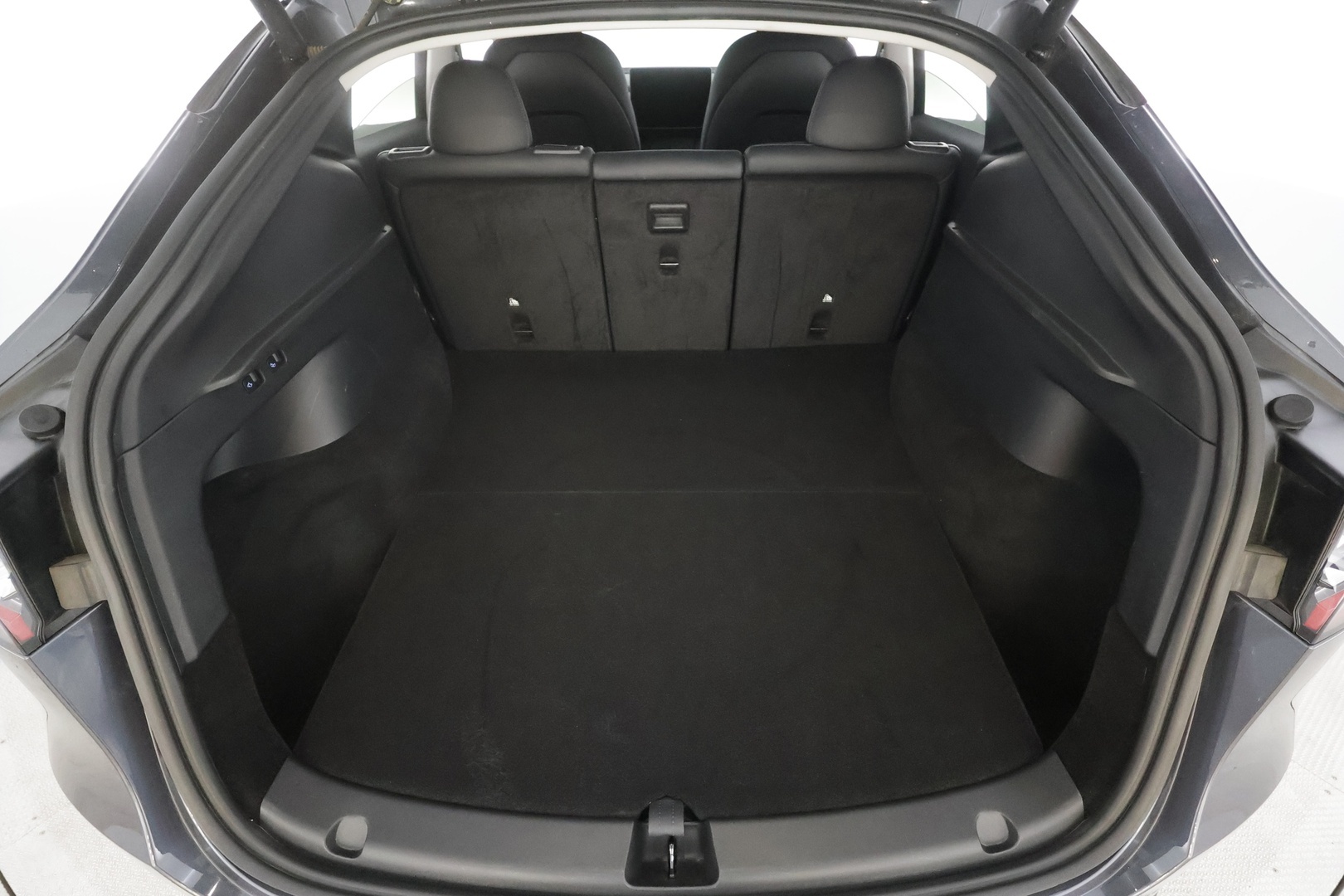 TESLA MODEL Y 2022 Long Range Dual Motor - | ILP | Lasikatto | ACC | Matrix-LED | P.Kamera | Muistipenkki | Premium Audio | Kaistavahti | Navi | Keyless | Premium Connectivity |