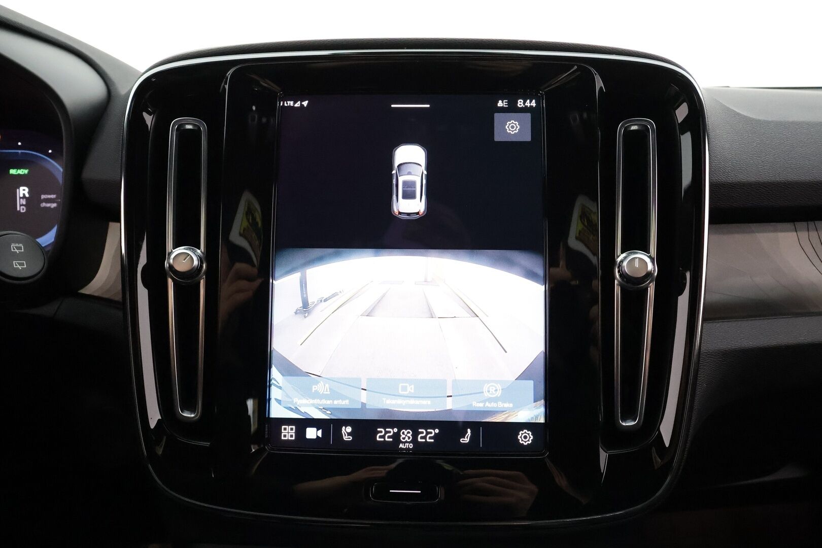 Volvo XC40 2023 Recharge Single Motor Plus * ILP / Koukku / ACC / Pixel-LED / P.Kamera / Sportpenkki Muistilla / Navi * - Akku kuntotarkastettu / 2x Latauskaapelit / Kahdet renkaat / Merkkihuollettu! - Osta nyt, maksa vasta ensi vuonna