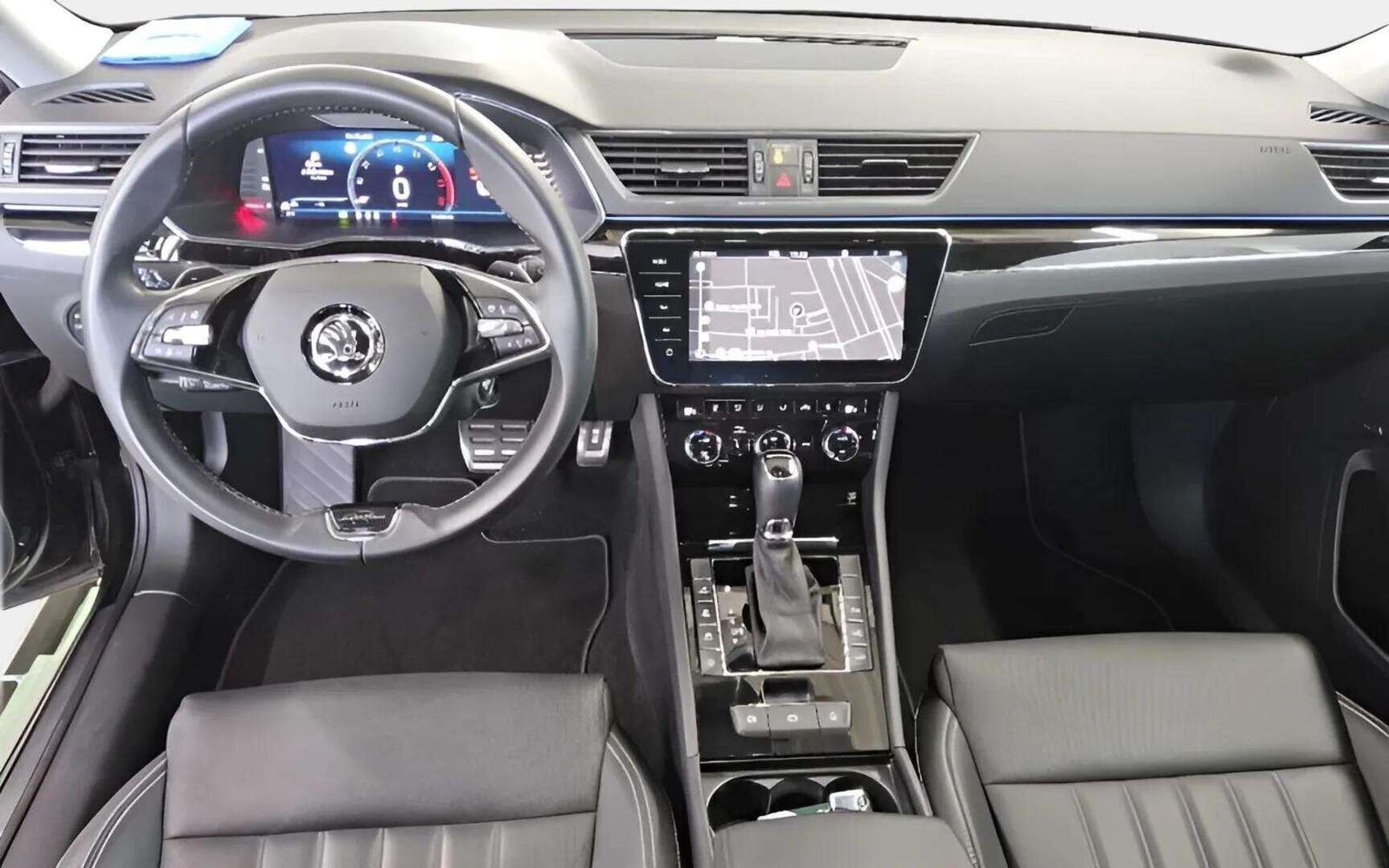 SKODA SUPERB 2023 Combi 1.4 TSI iV PHEV L&K DSG - Ennakkomyynnissä! ACC | Koukku | 360 kamera | Ilmast. muistipenkki | Webasto | Canton