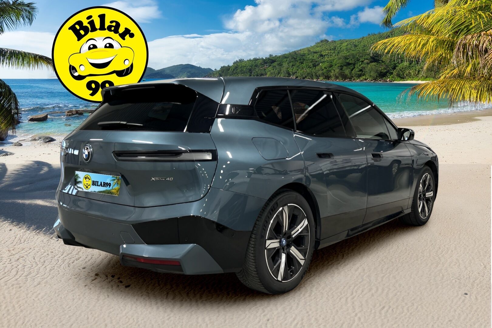 BMW IX 2022 xDrive40 - 3,99 % KORKOTARJOUS TÄHÄN AUTOON - Adapt.Vakkari / Lasikatto / Harman/Kardon / Vetokoukku / Vegaaninahat / Peruutuskamera 360 / TULOSSA //