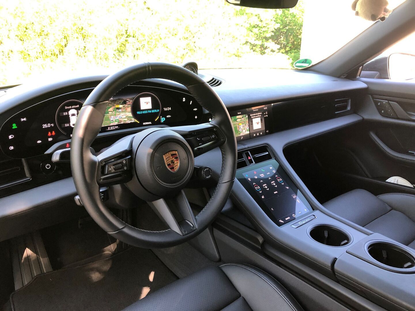 PORSCHE TAYCAN 2022 4 Cross Turismo / ACC InnoDrive / 14-Suuntaiset istuimet / HUD / 360 Kamera / SportCrono / TULOSSA! // - 2,99 % KORKOTARJOUS TÄHÄN AUTOON - 