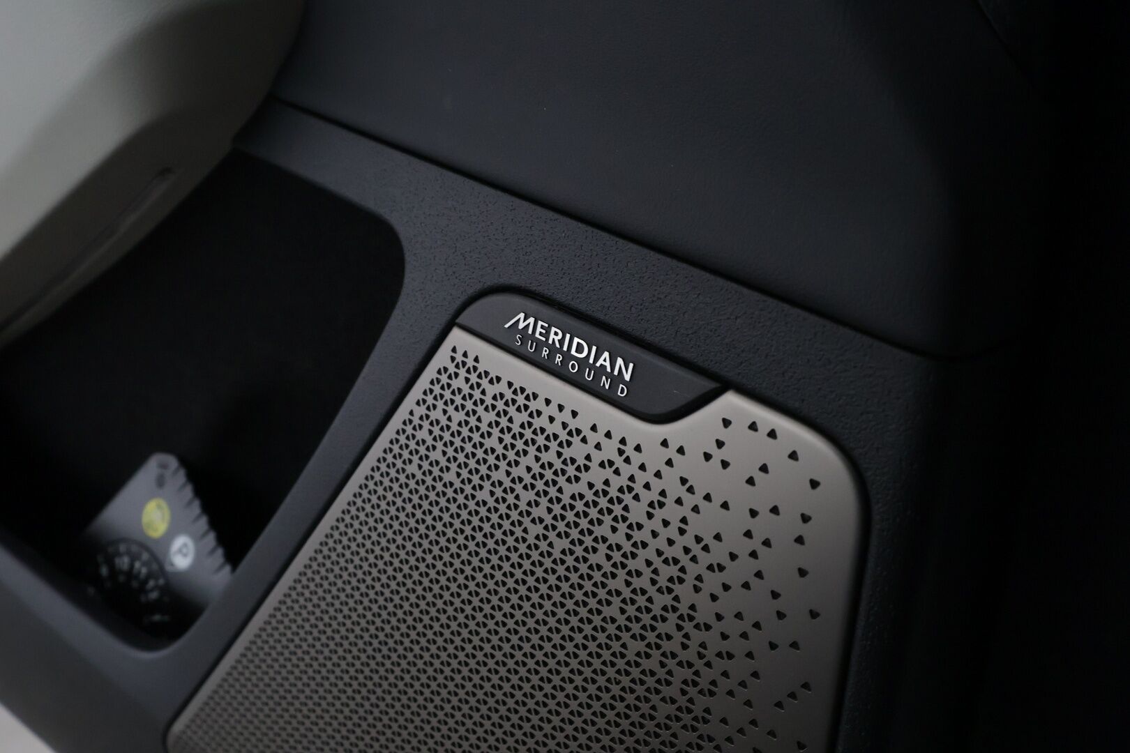 KIA EV6 2022 77,4kWh AWD GT-Line - | ACC | ILP | Koukku | Meridian | HUD | 360° | Ilm. relax penkit | Muistipenkki | Ambient light | Keyless | 2x renkaat aluin | Merkkihuollot |