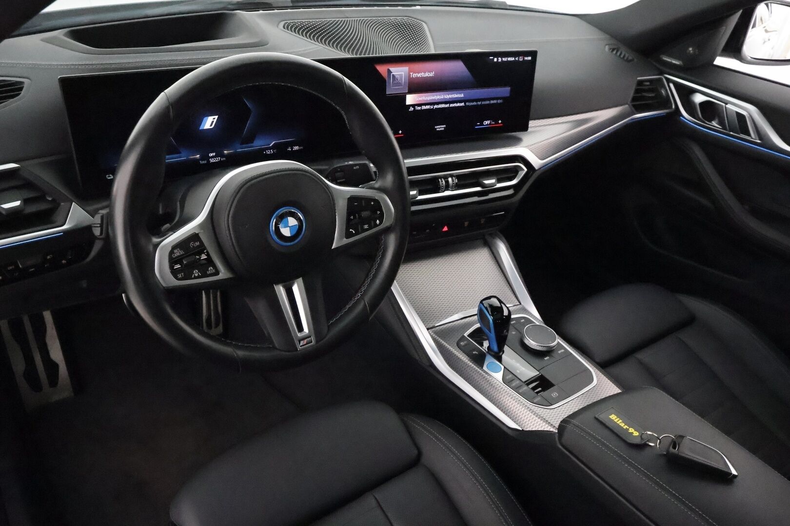 BMW I4 M50 2022 G26 xDrive Charged Gran Coupe - 2,99 % KORKOTARJOUS TÄHÄN AUTOON - ** Driving assistant / HUD / H&K / Kamera / Ilmastoidut nahat / Kuljettajan muistipenkki / Sähkökontti / ILP **