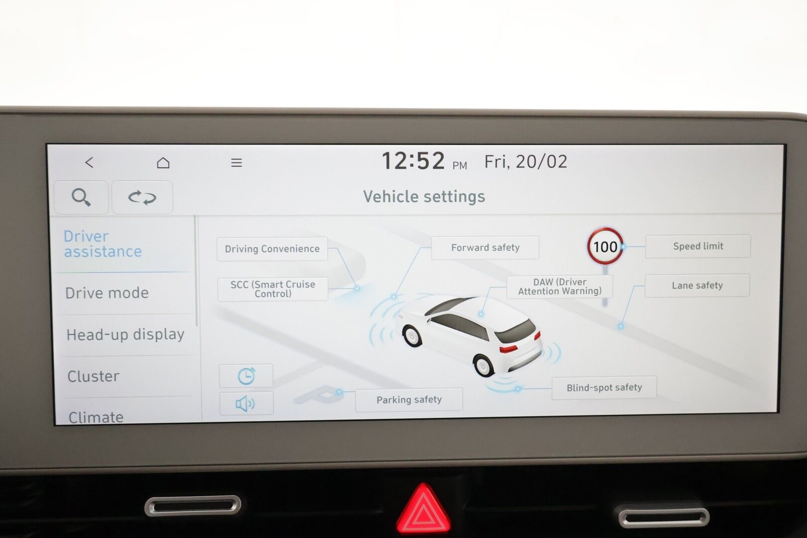 HYUNDAI IONIQ 5 2023 77 kWh 325 hv AWD Premium * ILP / Lasikatto / ACC / LED / Bose / Ilmastoitu Comfort-penkki Muistilla * - Akku kuntotarkastettu / HUD / 360 Kamera 