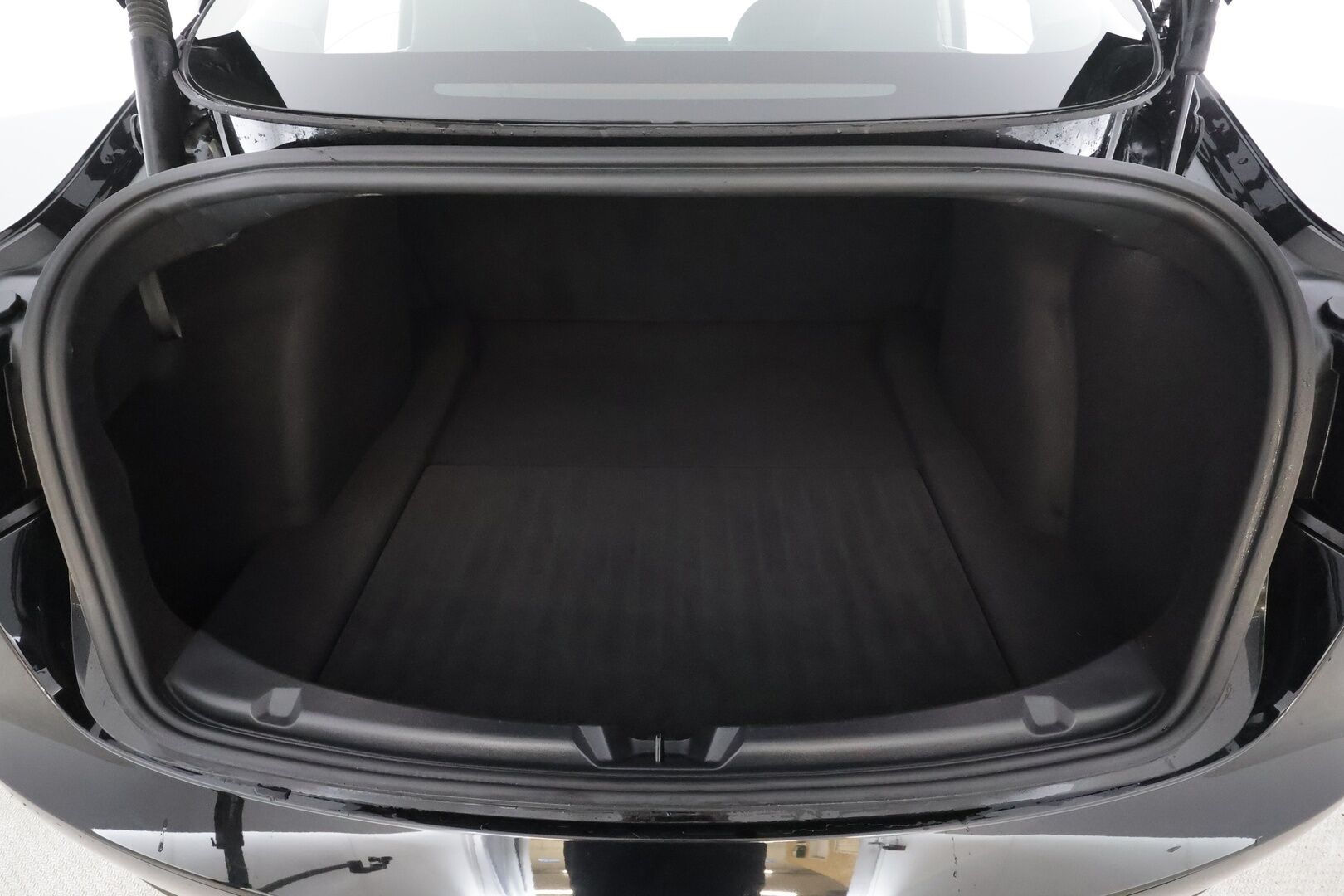 TESLA MODEL 3 2022 Performance * ILP / ACC / Lasikatto / Premium Audio / P.Kamera / Matrix-LED / Muistipenkki / Kaistavahti * - Takuu 11/2026 asti! 