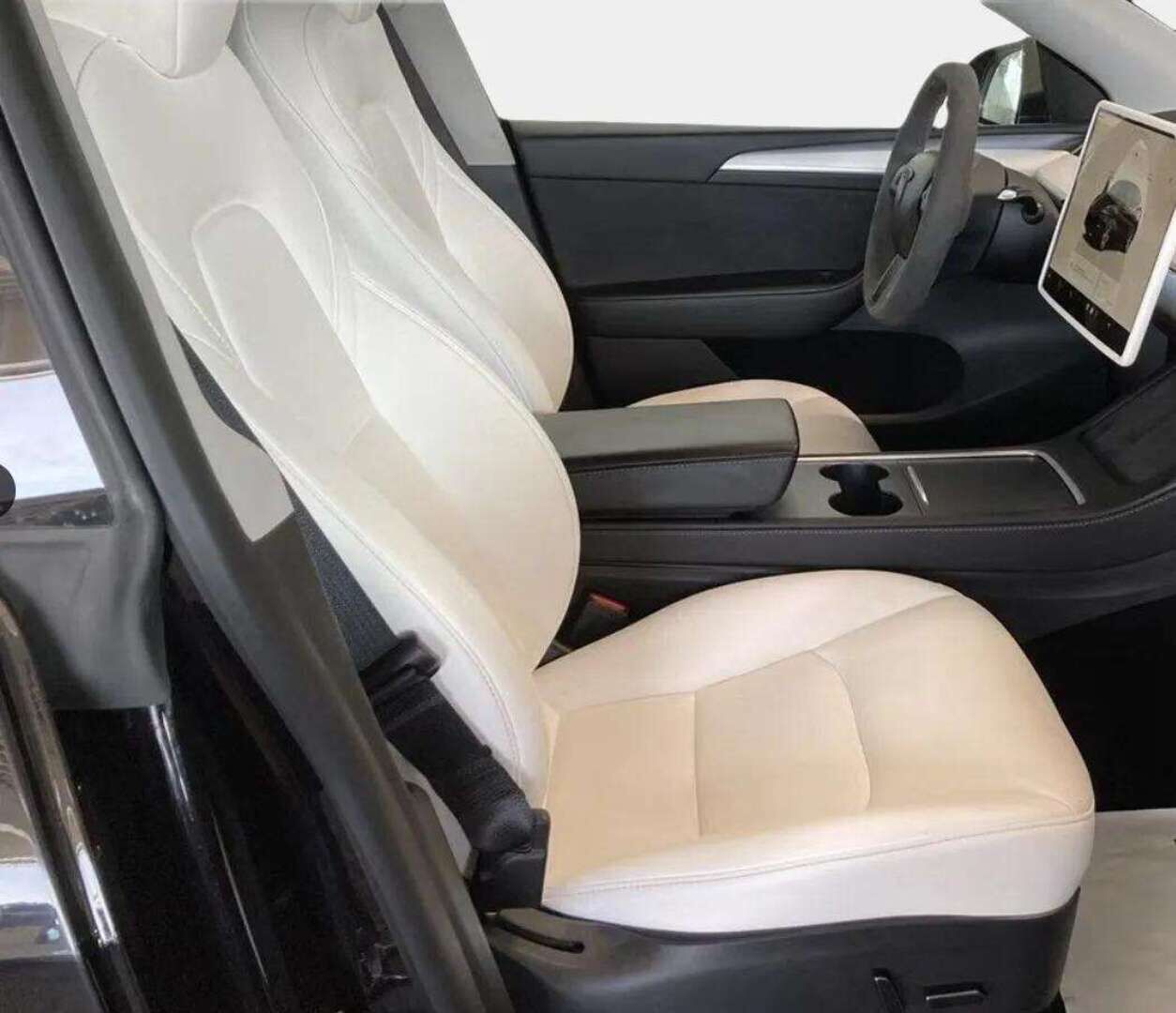 TESLA MODEL Y 2023 Standard Range RWD / Spesiaali yksilö! / Valkoinen sisusta / Koukku / TULOSSA! // - HULLUT AVAJAISHULINAT KORKOTARJOUS 3,29 %