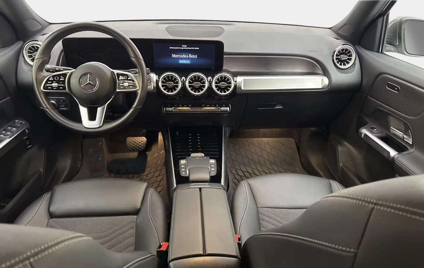 MERCEDES-BENZ EQB 2024 300 4Matic 7-P - | Adapt.vakkari | Widescreen | Kamera | Tulossa! |