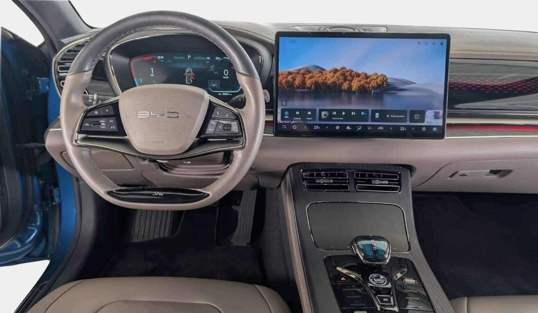BYD HAN 2023 AWD 85kWh 517hv Executive - | ACC | ILP | HUD | 360° | Dynaudio | Ilm. sähkönahat | Muistipenkki | Panorama | Ilm. takapenkit | Lane Assist | BSM | CTA | Apple & Android |