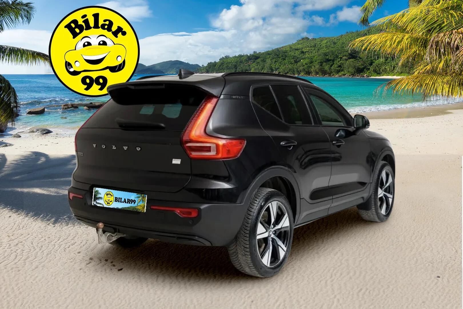 Volvo XC40 2022 P6 Recharge Plus ** Lämpöpumppu / Muistipenkki / Vetokoukku / Kamera / TULOSSA ** - 3,99 % KORKOTARJOUS TÄHÄN AUTOON - Adapt.vakkari / 2x vanteet