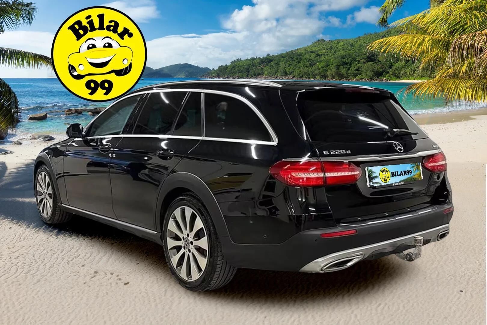 MERCEDES-BENZ E 2018 220 d 4Matic T A All-Terrain ** Muistipenkit / Webasto / Airmatic / P-Kamera ** - Vetokoukku / Navi / Merkkihuollot