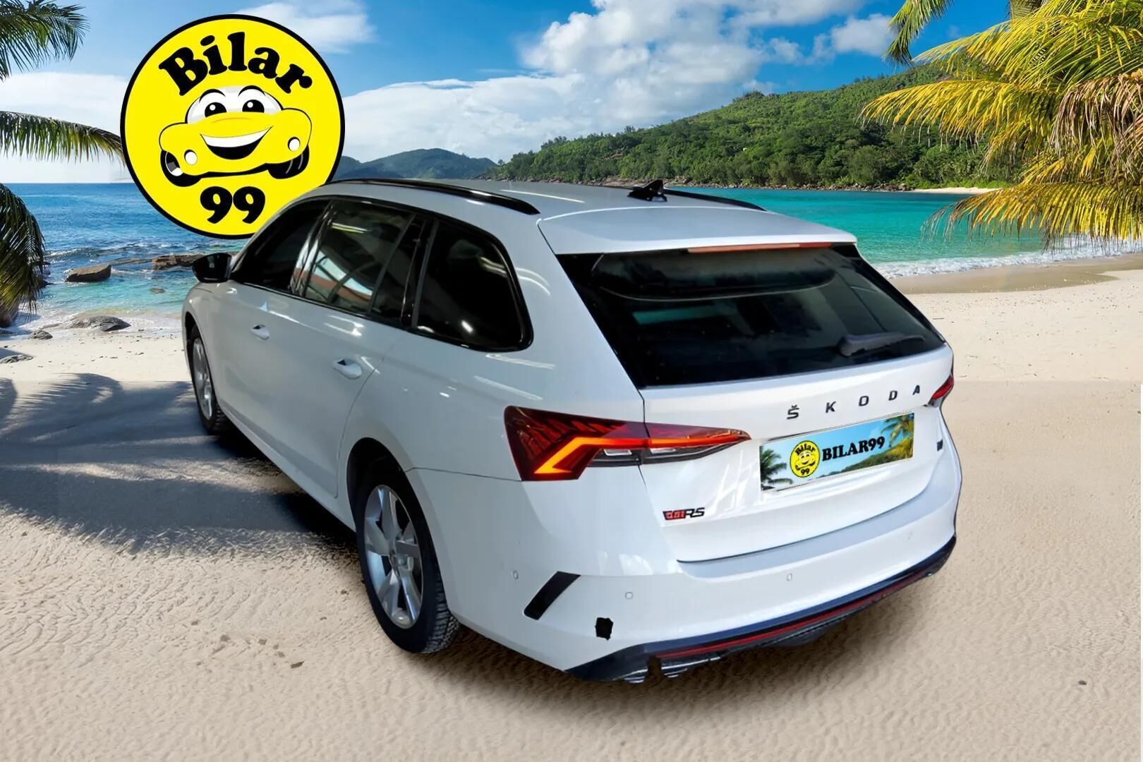 SKODA OCTAVIA 2023 Combi 1.4 TSI PHEV RS iV DSG Autom. - | Canton | HUD | ACC | Matrix-LED | P.kamera | Hierovat Sporttipenkit Muistilla | Navi | Kaistavahti | Keyless | Merkkihuollot | Kahdet renkaat |