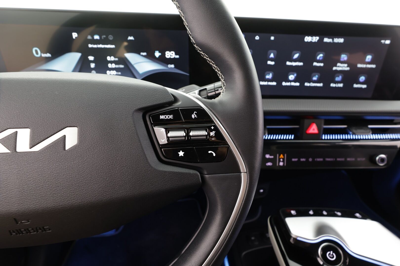 Kia EV6 2023 GT-Line AWD 77 kWh 325 hv - | ACC | ILP | HUD | 360° | Ilm. relax penkit | Muistipenkki | Nahka-alcantara | V2L | HDA | BSM | CTA | Keyless | Ambient | 2x renkaat aluin |