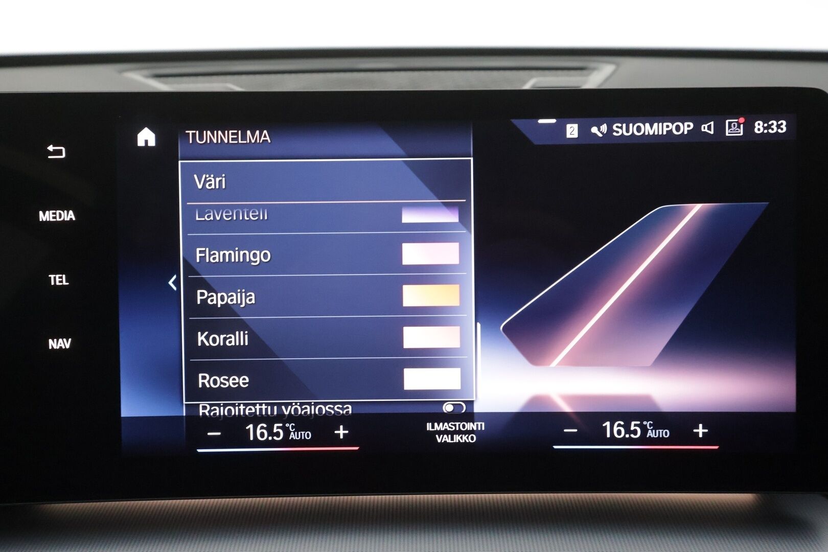 BMW IX1 2023 30 xDrive xLine - | ACC | Koukku | Lisälämmitin | Widescreen | Adapt LED | Comfort access | P.Kamera | Nahat | Merkkihuollettu | Kahdet Renkaat |