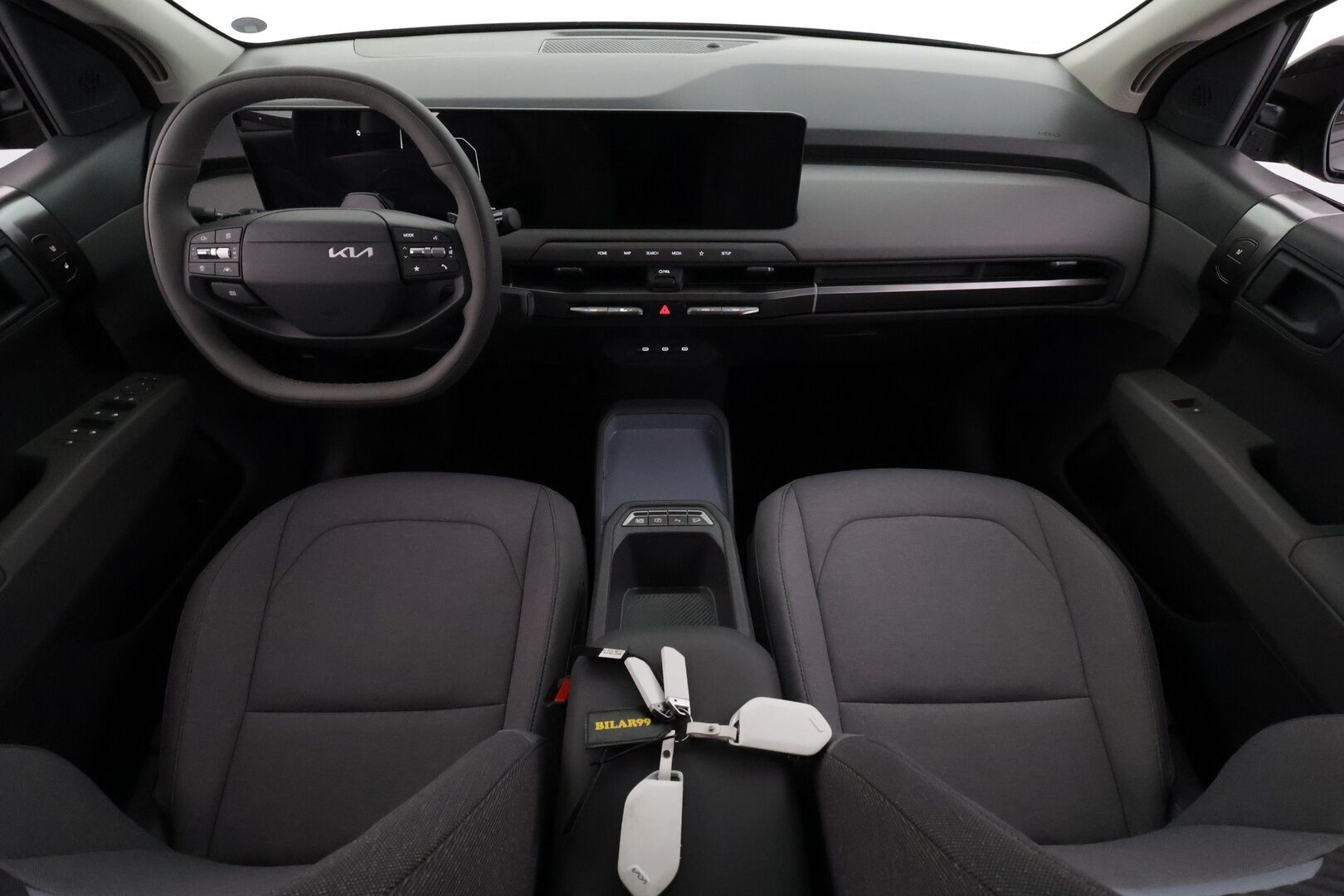 KIA EV3 2027 Air FWD 58,3kWh 204hv - Ennakkomyynnissä! ACC | ILP | P. kamera | Smart Key | Kaistavahti | LED