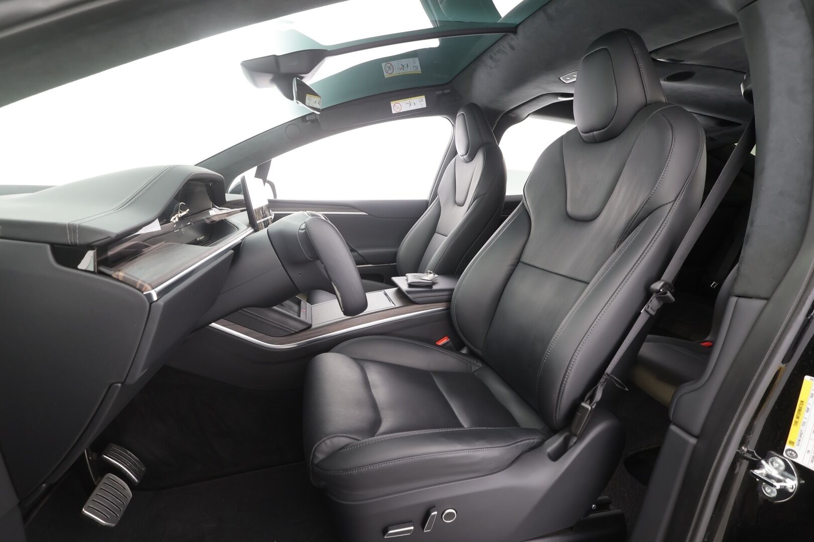TESLA MODEL X 2023 Long Range 6-P - | ILP | Koukku | ACC | Ilmastoitu Muistipenkki | P.Kamera | Premium Audio | Ilma-alusta | LED | Navi | Kaistavahti | Keyless | Kahdet renkaat | 2x Latauskaapelit |