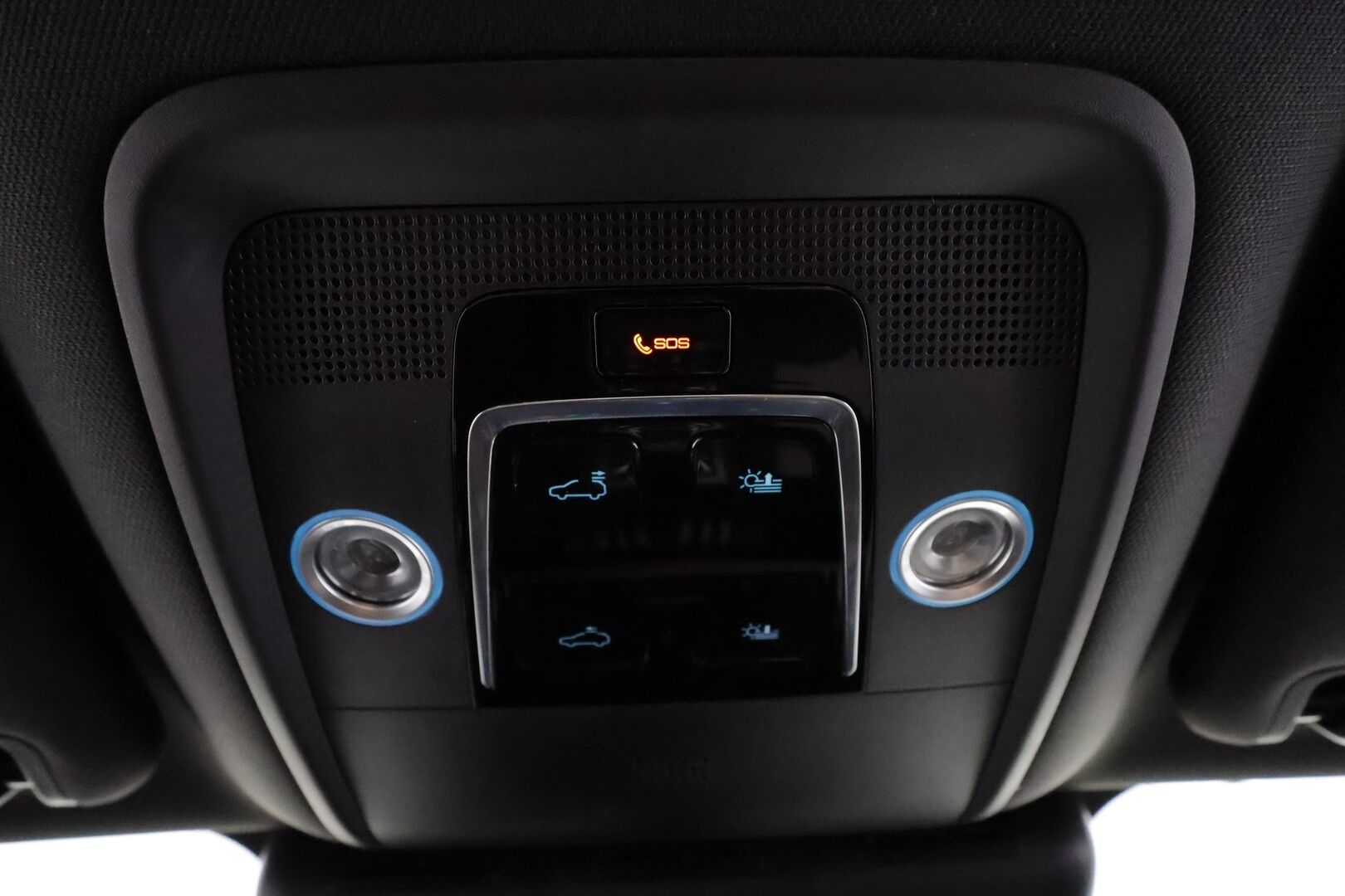BYD Atto 3 2024 Design - | ACC | ILP | Panorama | 360° | Sähköpenkit | Nahkaverhoilu | Ambient light | Keyless | LED | Lane Assist | BSM | Apple & Android | 2x renkaat aluin | 